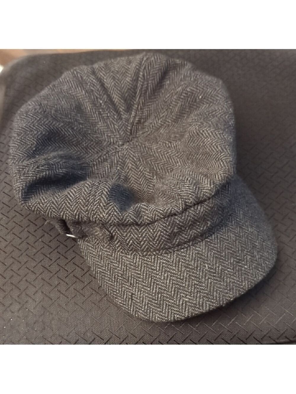 Gray Herringbone Flat Cap - Picture 1 of 7